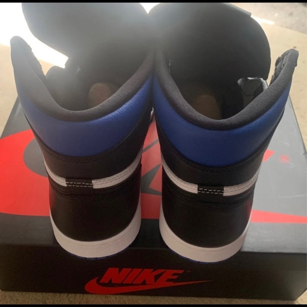 Jordan 1 Royal Toes - Picture 2 of 4